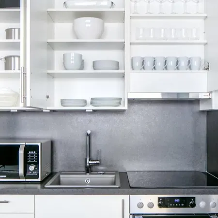 Apartment Con Da Letto - Check Profile *